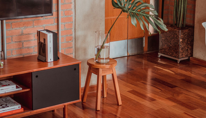 Sedang Renovasi Rumah? Jangan Ragu Untuk Ganti ke Lantai Kayu